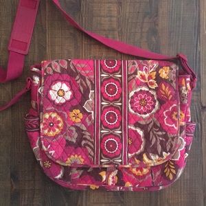 Vera Bradley Carnaby messenger bag